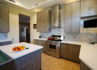 Kitchen Face-Lift With Unassembled Kitchen Cabinets