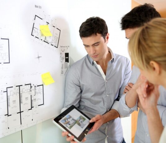 Collaborative Cabinets: Tips When Working With Professionals