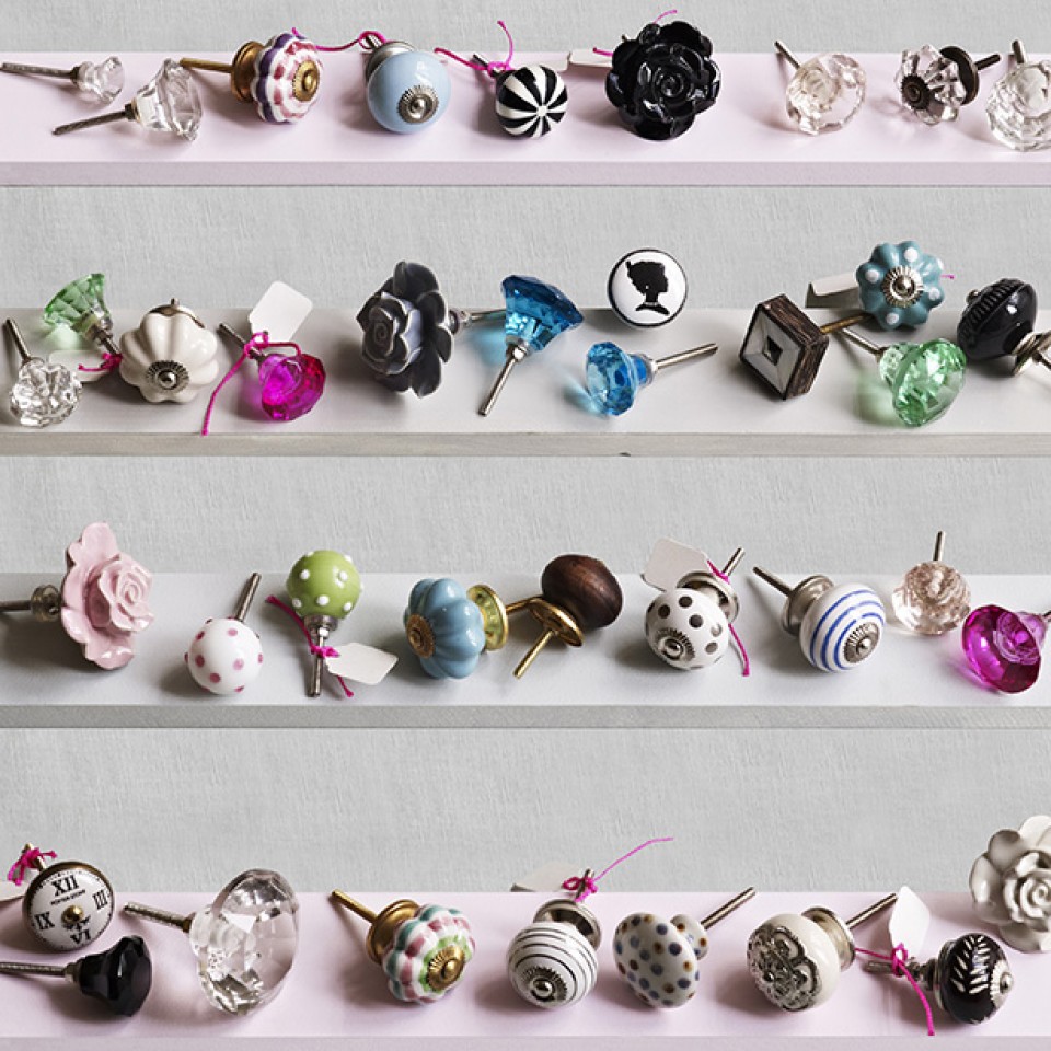 colorful and stylish knobs for bathroom vanity