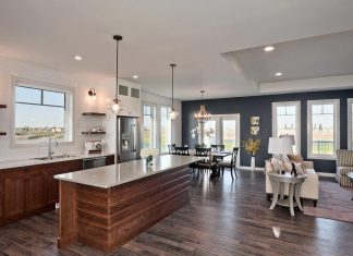 budget friendly kitchen revamp with an accent wall