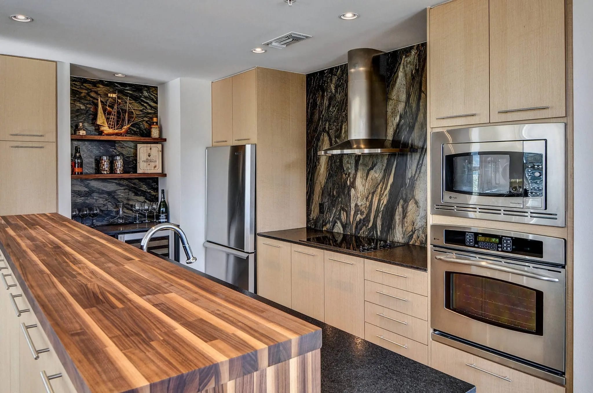 flat-panel-kitchen-laminate