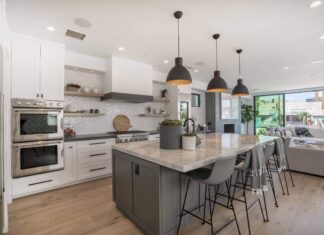 Why Shaker Style Cabinets Work In Contemporary Kitchens Too