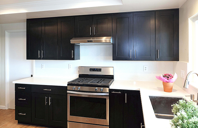 black shaker kitchen cabinets