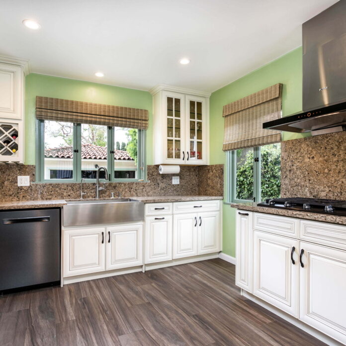 oak kitchen cabinets for remodeling project