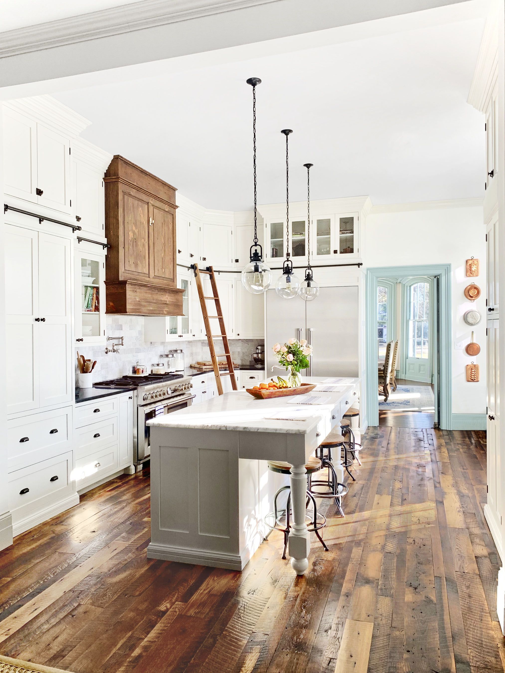 european farmhouse kitchen design