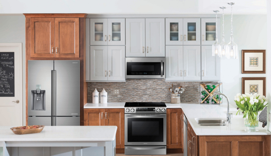 two-toned shaker kitchen cabinets