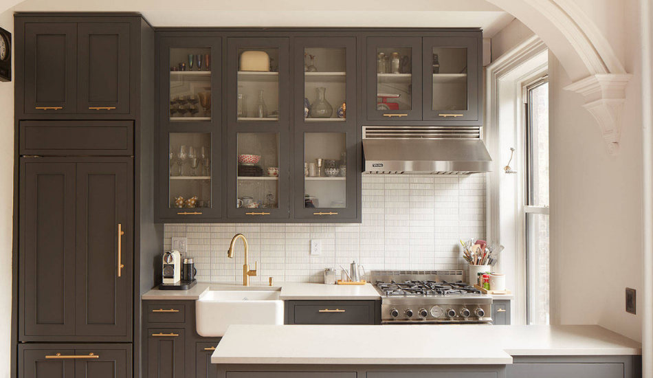 two-toned shaker kitchen cabinets