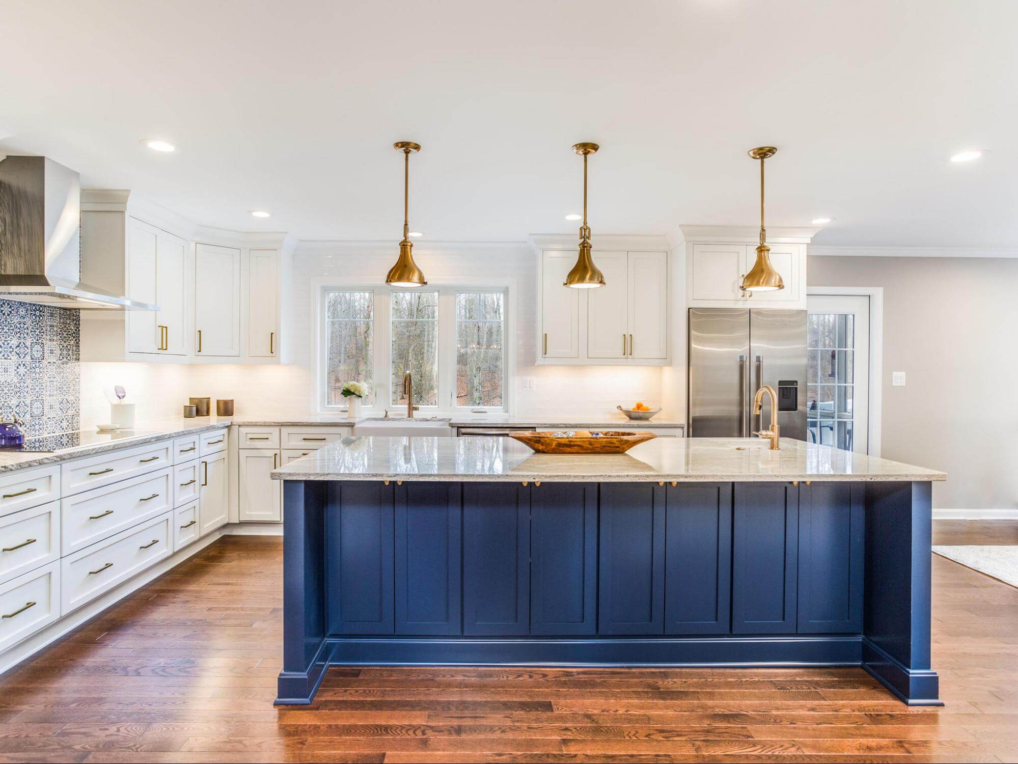 transitional style kitchen lighting