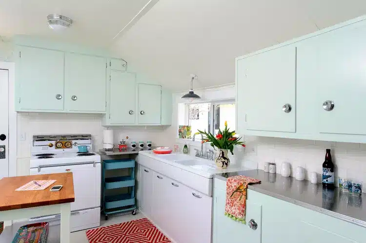 mint green mid century modern kitchen design idea